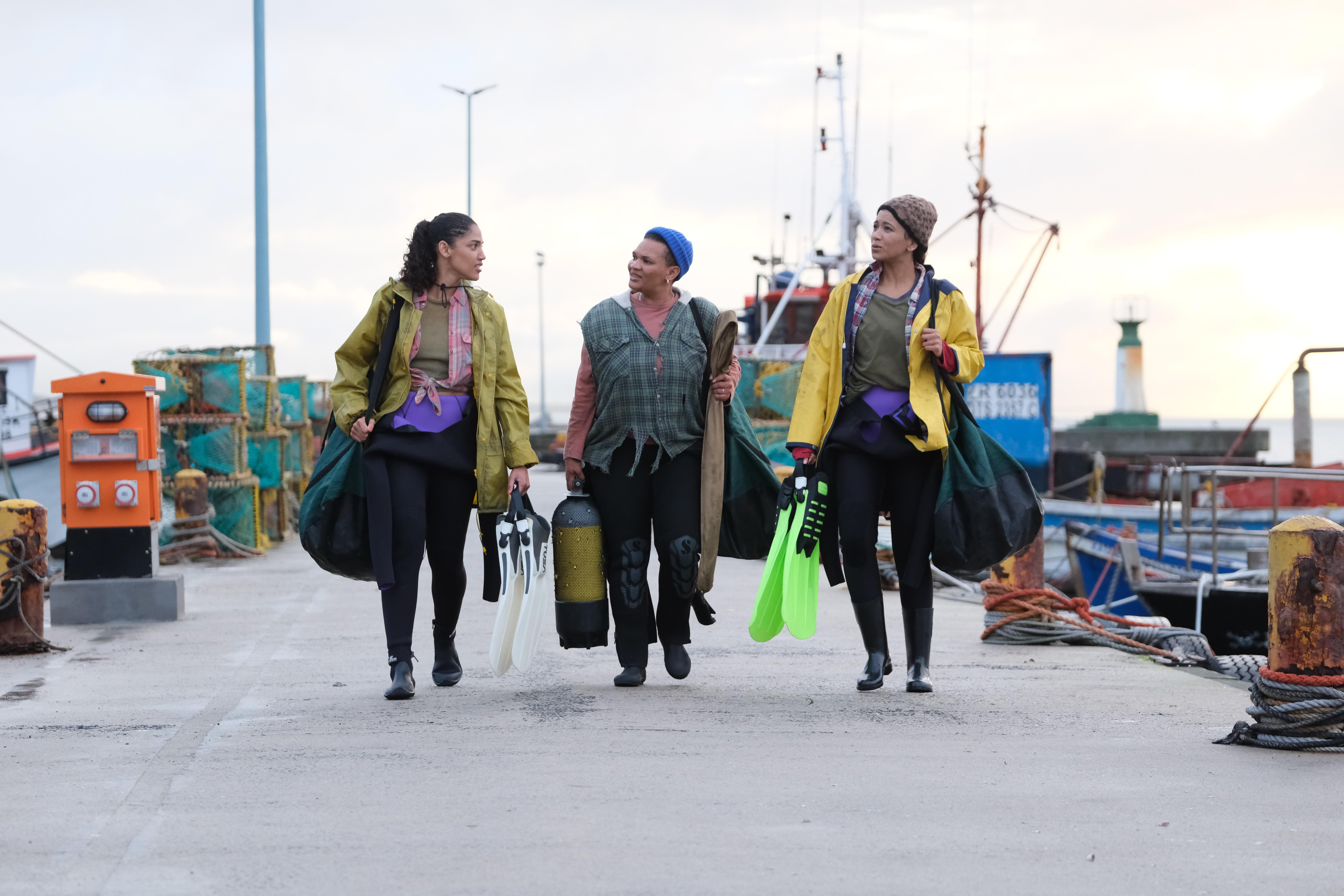 Shamilla Miller and Bronté Snell in The Umbrella Men: Escape from Robben Island (2023)