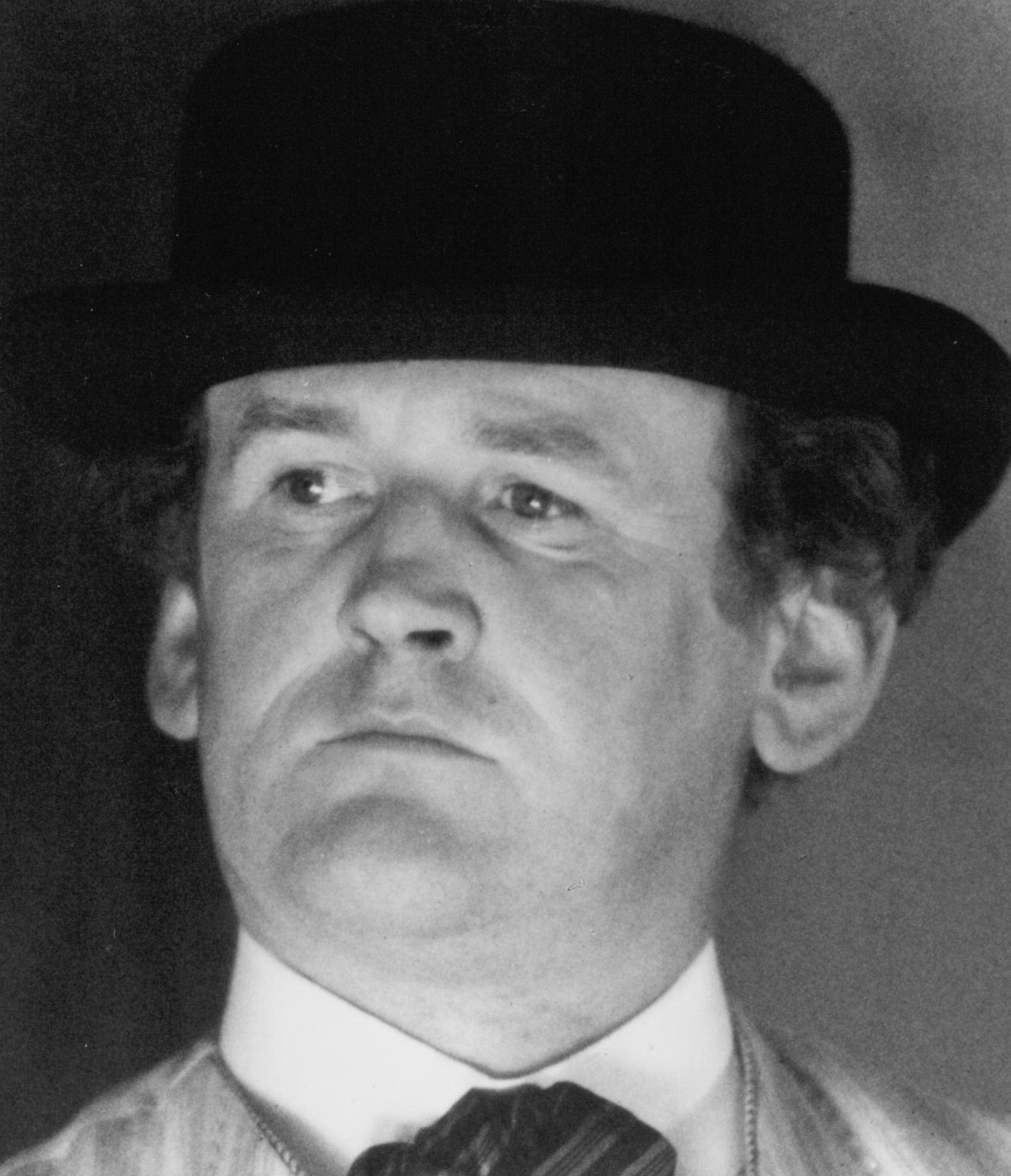 Colm Meaney in Far and Away (1992)