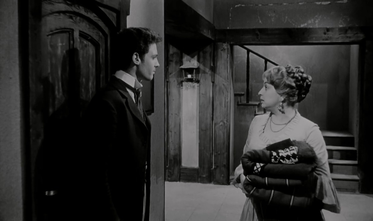 Clara Bindi and John Richardson in Black Sunday (1960)