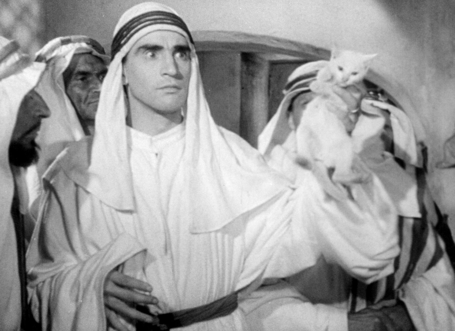 Walter Chiari in Quel fantasma di mio marito (1950)