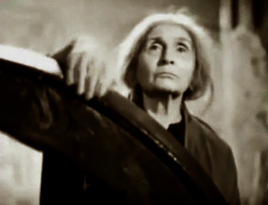 Emma Gramatica in Pobre mi madre querida (1948)