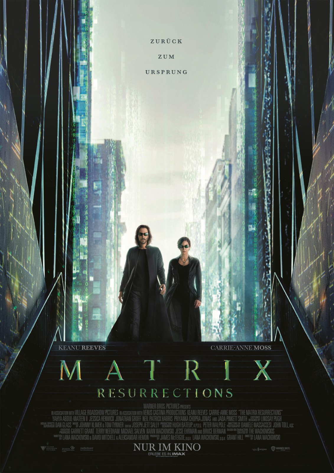 Keanu Reeves and Carrie-Anne Moss in The Matrix Resurrections (2021)