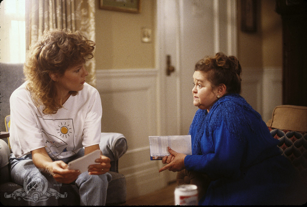 JoBeth Williams and Zelda Rubinstein in Poltergeist II: The Other Side (1986)