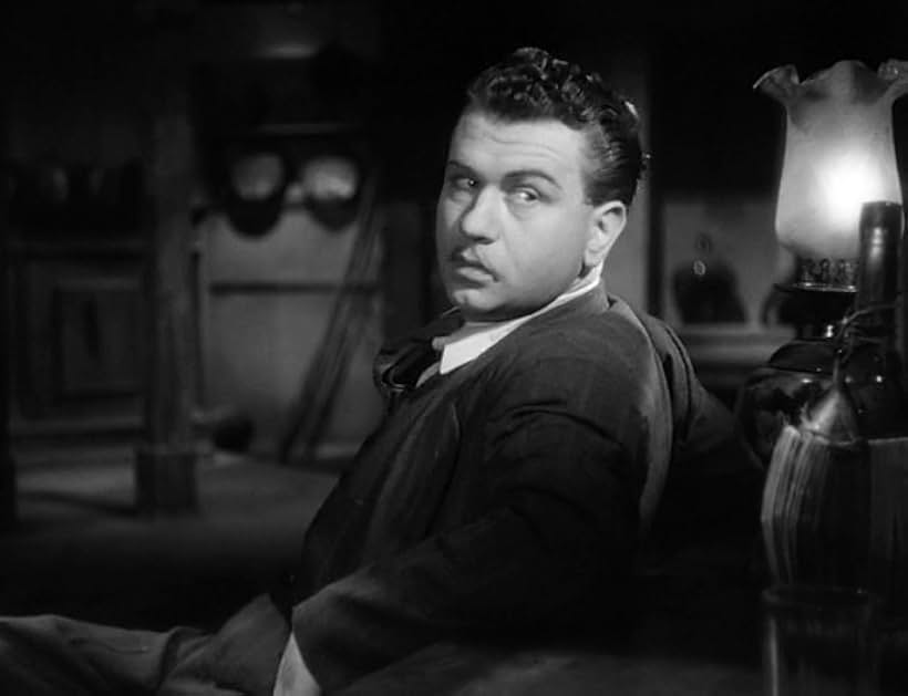 Gino Cervi in The Bigamist (1942)