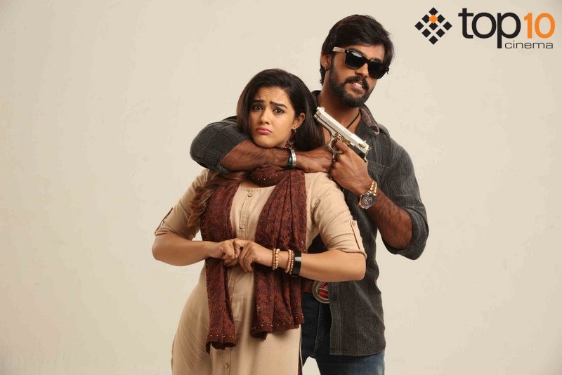 Kavya Thapar and Arav in Market Raja MBBS (2019)