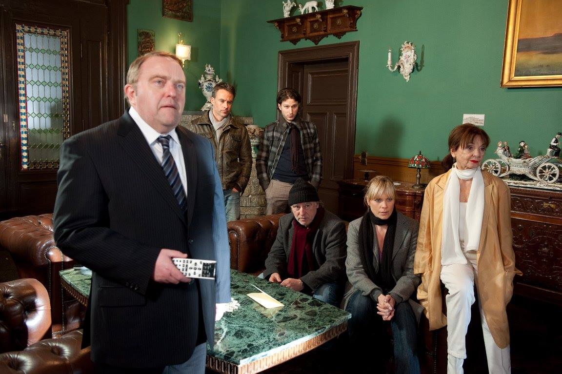 Ingrid Andree, Marco Girnth, Melanie Marschke, Andreas Schmidt-Schaller, Gustav-Peter Wöhler, and Pablo Sprungala in Leipzig Homicide (2001)