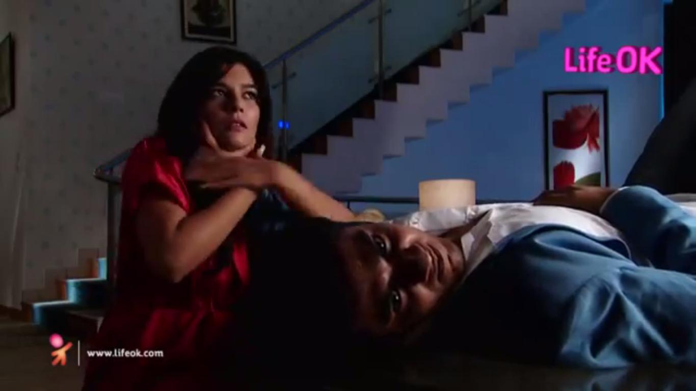 Vishal Gandhi and Pooja Gaur in Ek Thhi Naayka (2013)