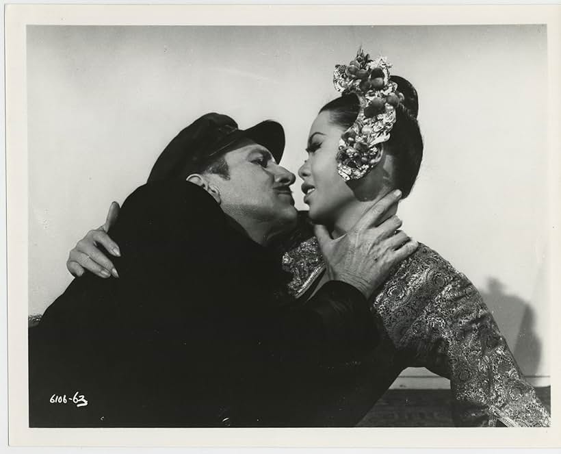 Vincent Price and Linda Ho in Confessioni di un fumatore d'oppio (1962)