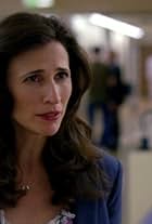 Michaela Watkins in Enlightened (2011)