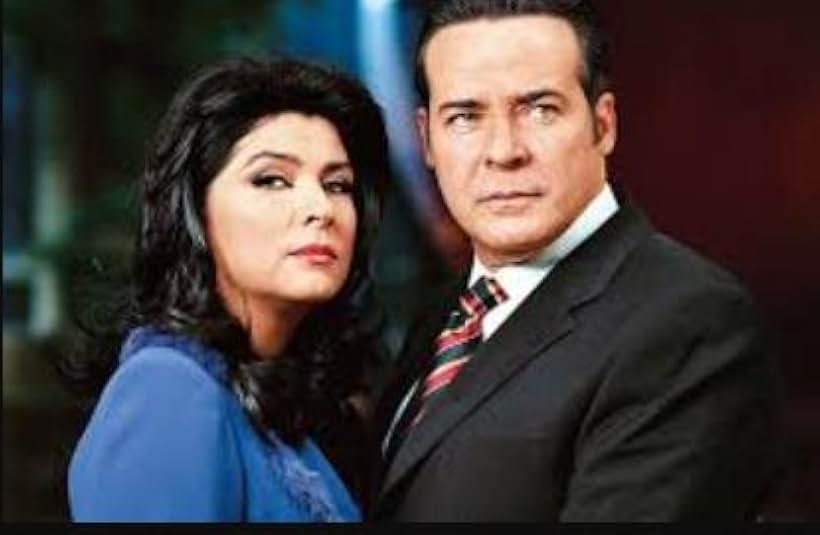 Victoria Ruffo and César Évora in Stepmother (2005)