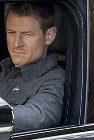 Philip Winchester in Law & Order: Special Victims Unit (1999)