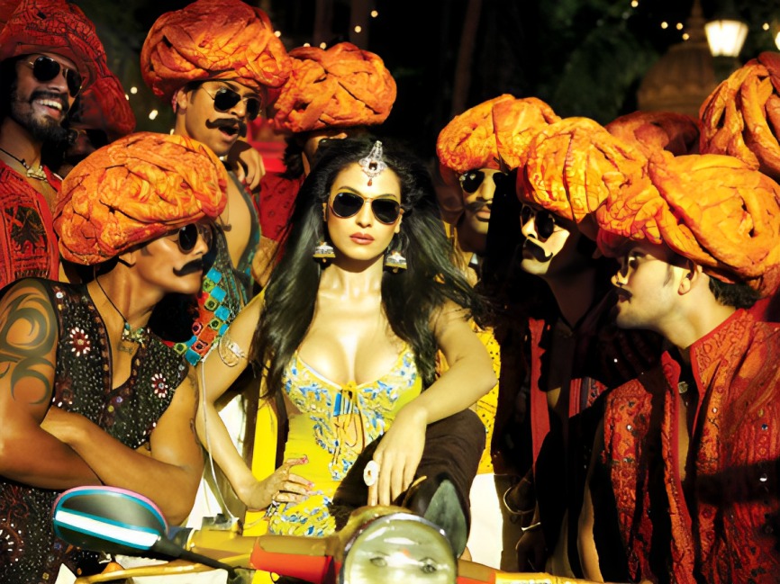 Veena Malik in Gali Gali Chor Hai (2012)