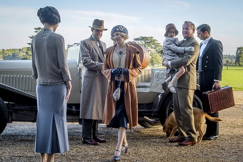 Elizabeth McGovern, Hugh Bonneville, Harry Hadden-Paton, Laura Carmichael, and Michael Fox in Downton Abbey (2019)