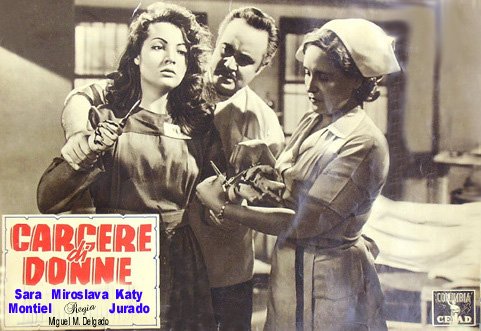 Carmen Manzano, Miguel Manzano, and Sara Montiel in Cárcel de mujeres (1951)