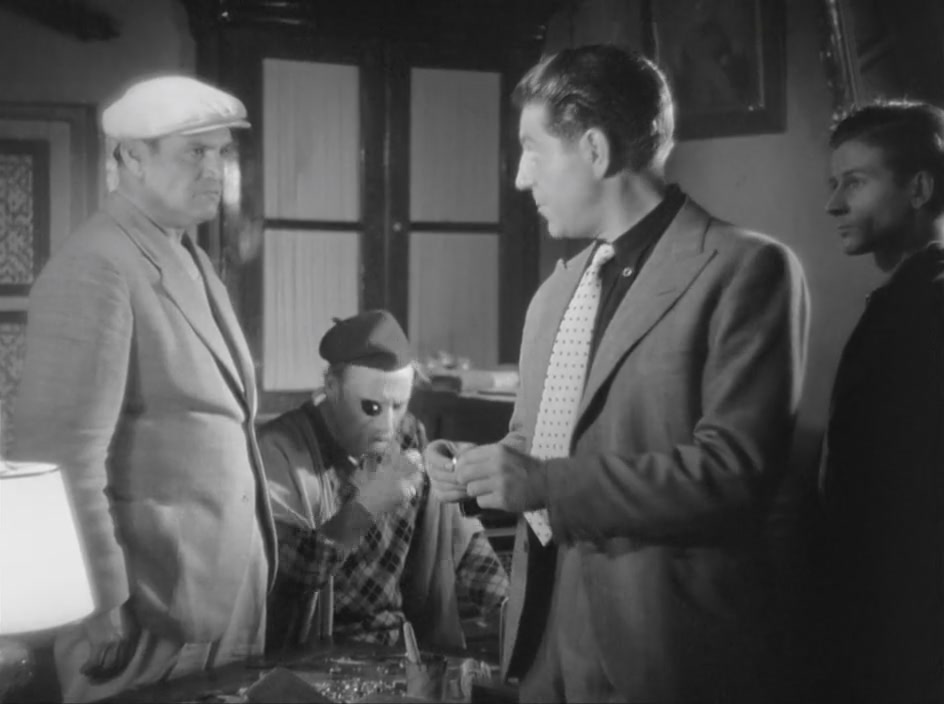 Saturnin Fabre, Jean Gabin, Gabriel Gabrio, and Gilbert Gil in Pépé le Moko (1937)