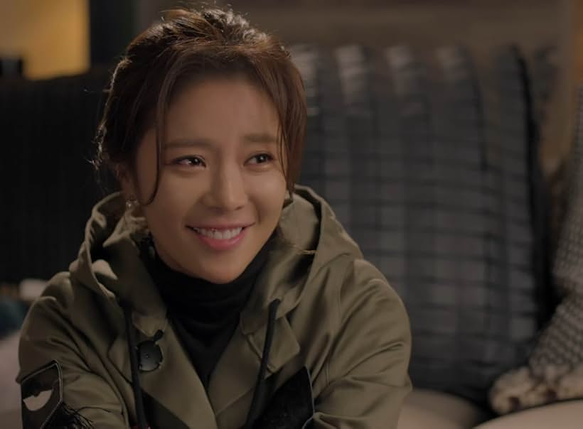 Hwang Jeong-eum in She Was Pretty (2015)