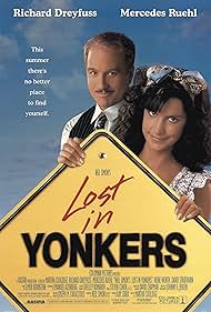 Richard Dreyfuss and Mercedes Ruehl in Lost in Yonkers (1993)