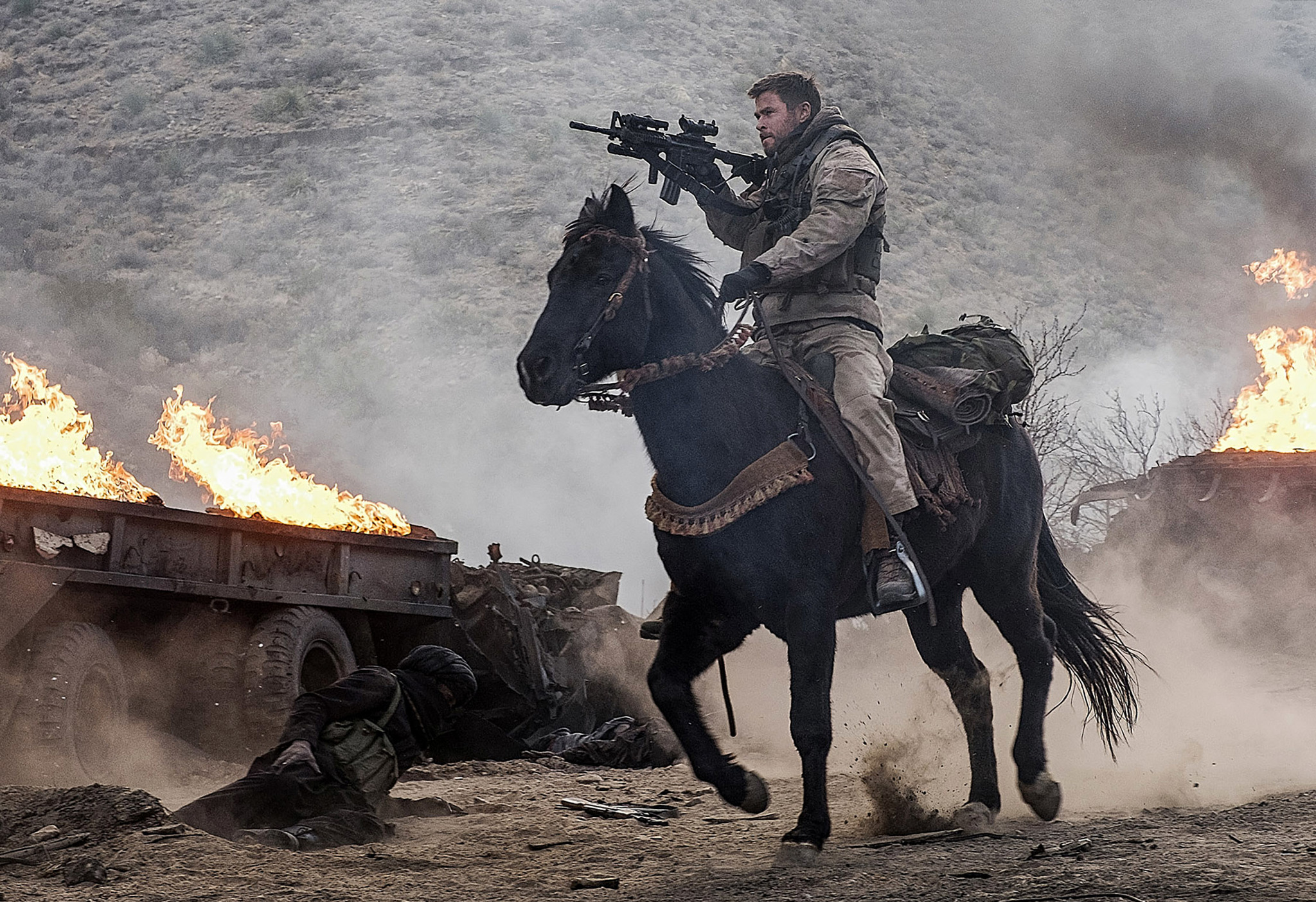 Chris Hemsworth in 12 Strong (2018)