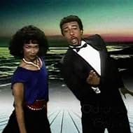 Siedah Garrett and Dennis Edwards in Dennis Edwards Feat. Siedah Garrett: Don't Look Any Further (1984)