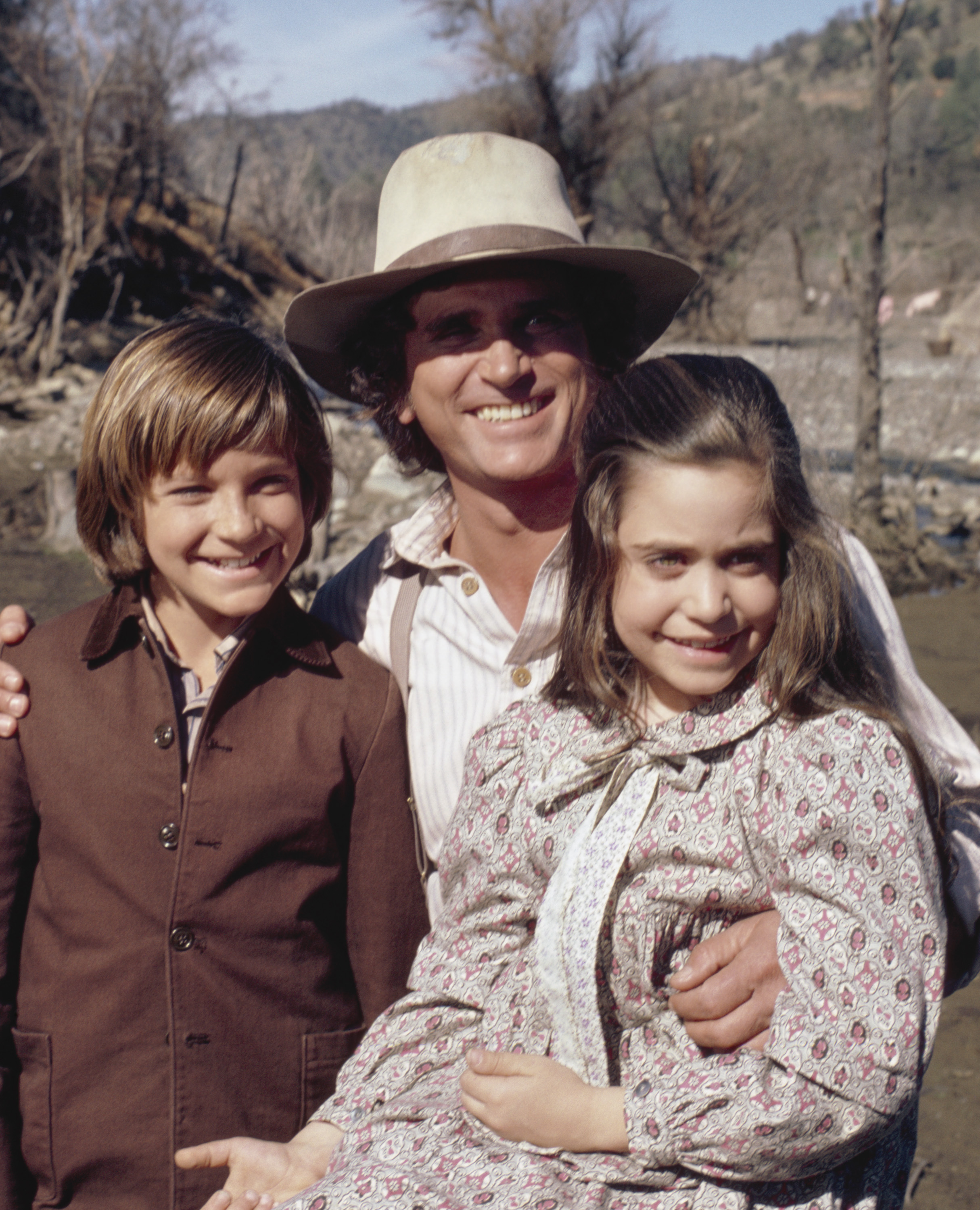 Jason Bateman, Michael Landon, and Melissa Francis in Little House on the Prairie (1974)