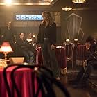 Skeet Ulrich, Luke Perry, Mädchen Amick, Martin Cummins, Matthew Yang King, and Nathalie Boltt in Riverdale (2017)