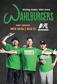 Primary photo for Wahlburgers Comes Home