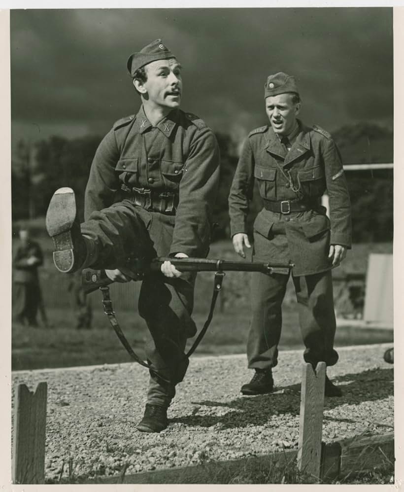 Nils Poppe in Soldat Bom (1948)