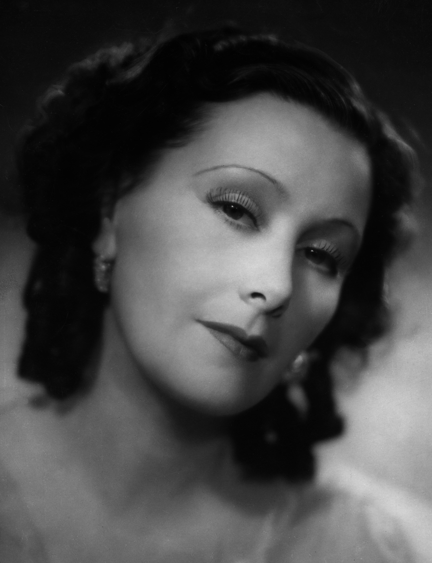 Lil Dagover in The Final Chord (1936)