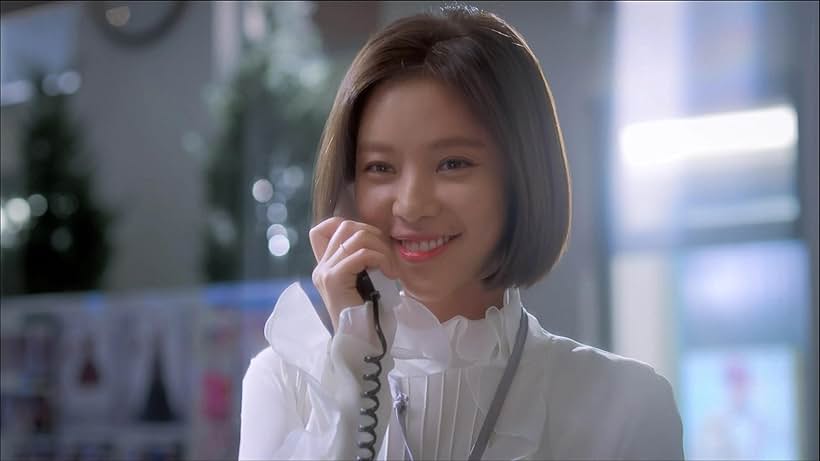 Hwang Jeong-eum in She Was Pretty (2015)