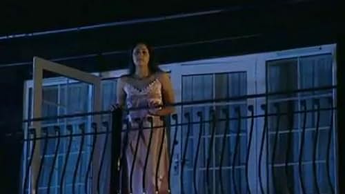 Sangeeta Ghosh in Des Mein Niklla Hoga Chand (2001)