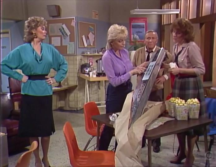 Norman Fell, Lynn Redgrave, Jean Smart, and Teresa Ganzel in Teachers Only (1982)