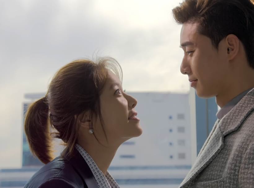 Hwang Jeong-eum and Park Seo-joon in She Was Pretty (2015)