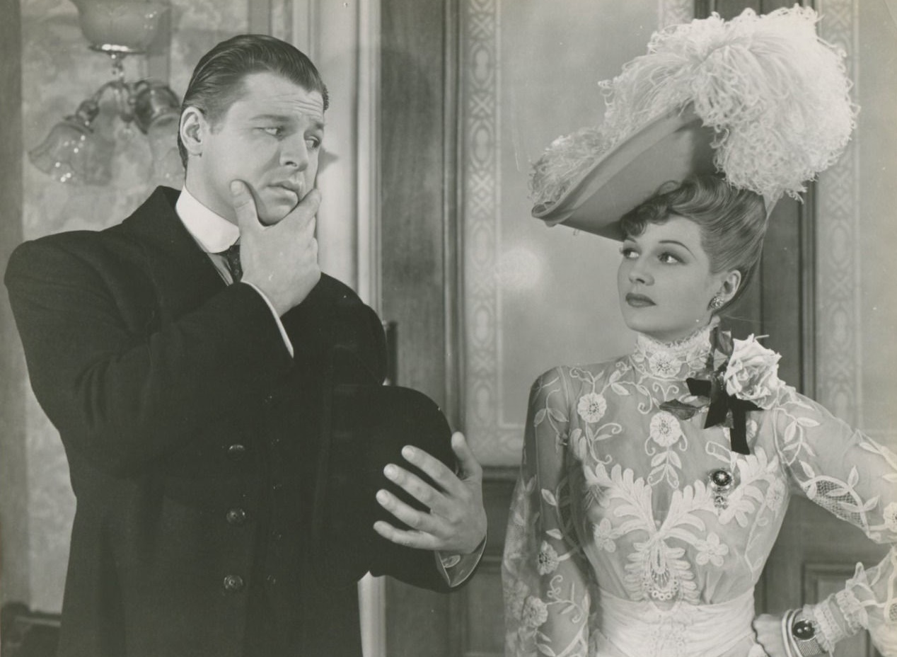 Rita Hayworth and Jack Carson in The Strawberry Blonde (1941)