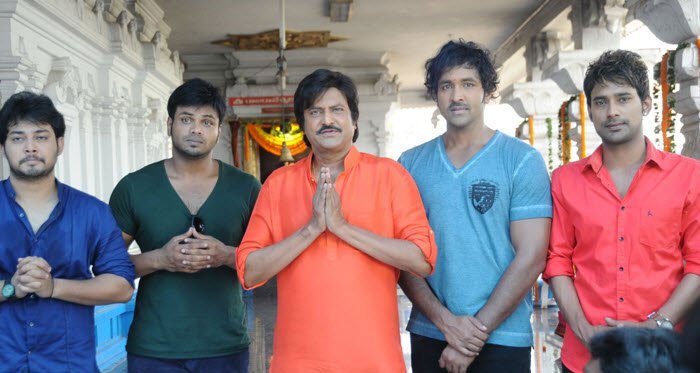 Mohan Babu, Vishnu Manchu, Manoj Kumar Manchu, Varun Sandesh, and Tanish in Pandavulu Pandavulu Thummeda (2014)