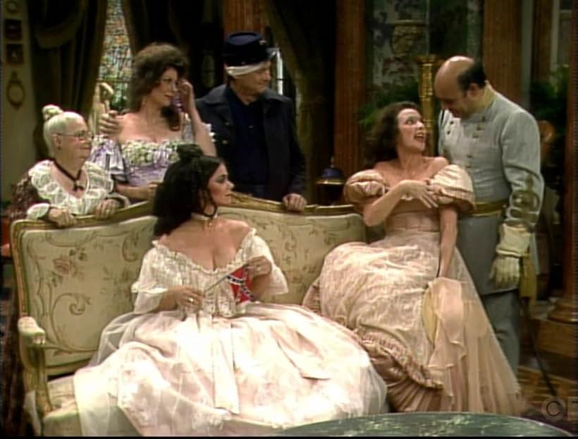 Delta Burke, Dixie Carter, Jerry Hardin, Michael Lombard, Nedra Volz, and Ann Wedgeworth in Filthy Rich (1982)