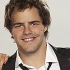 Peter Lanzani