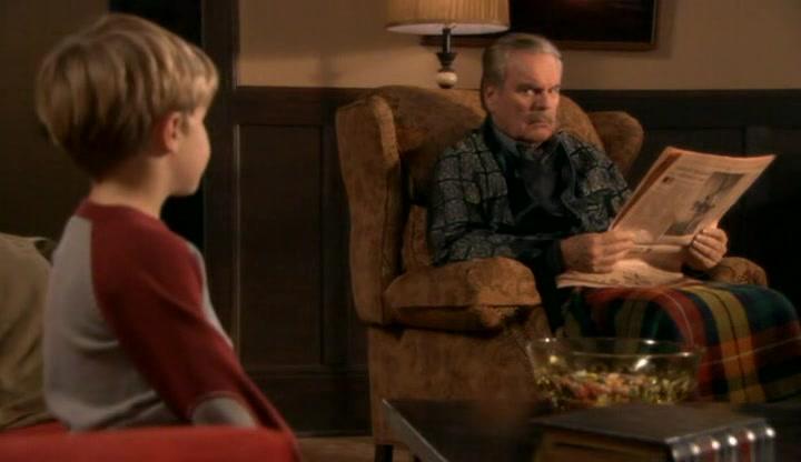 Robert Wagner and Maxwell Perry Cotton in A Dennis the Menace Christmas (2007)