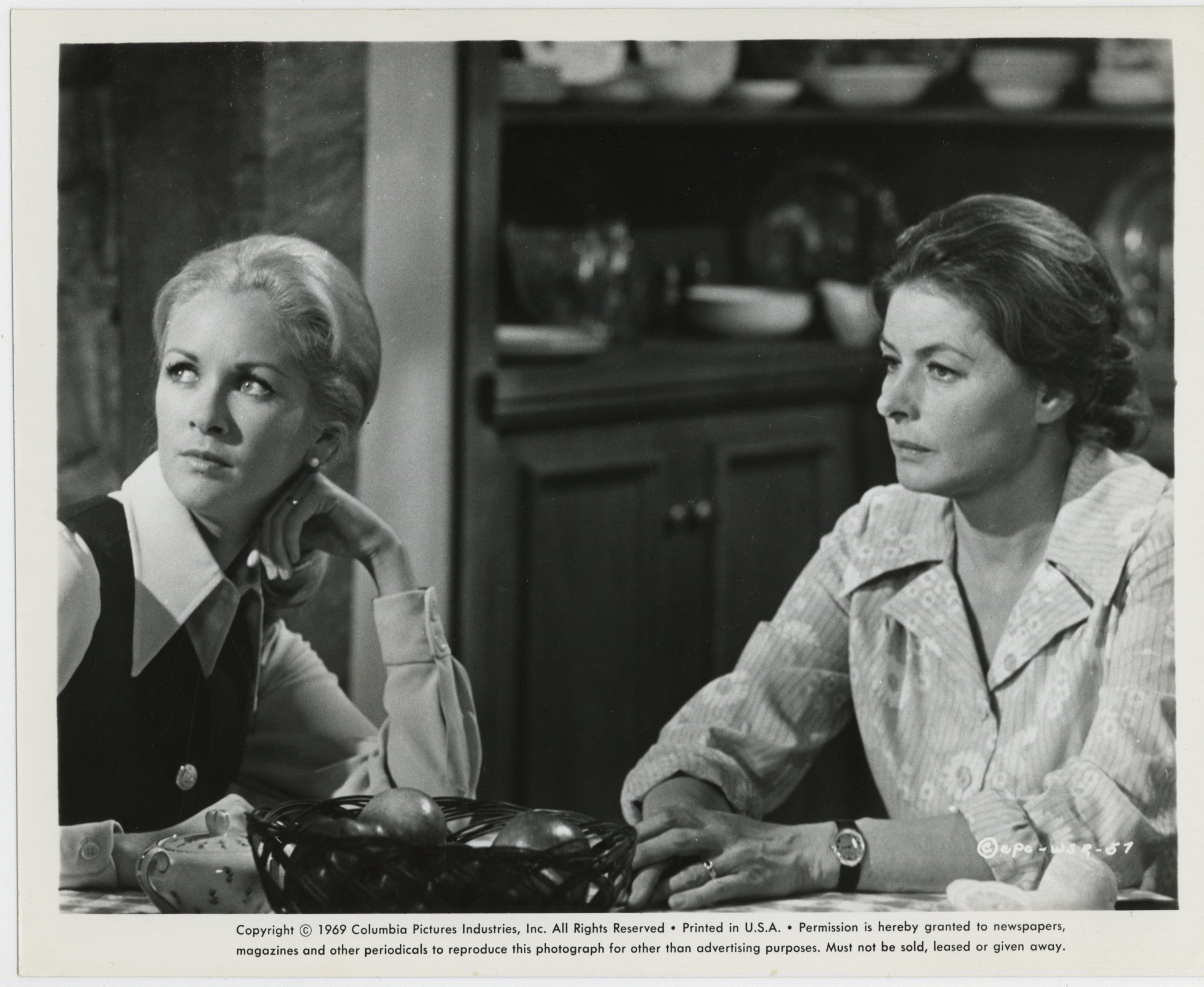 Ingrid Bergman and Katherine Crawford in A Walk in the Spring Rain (1970)