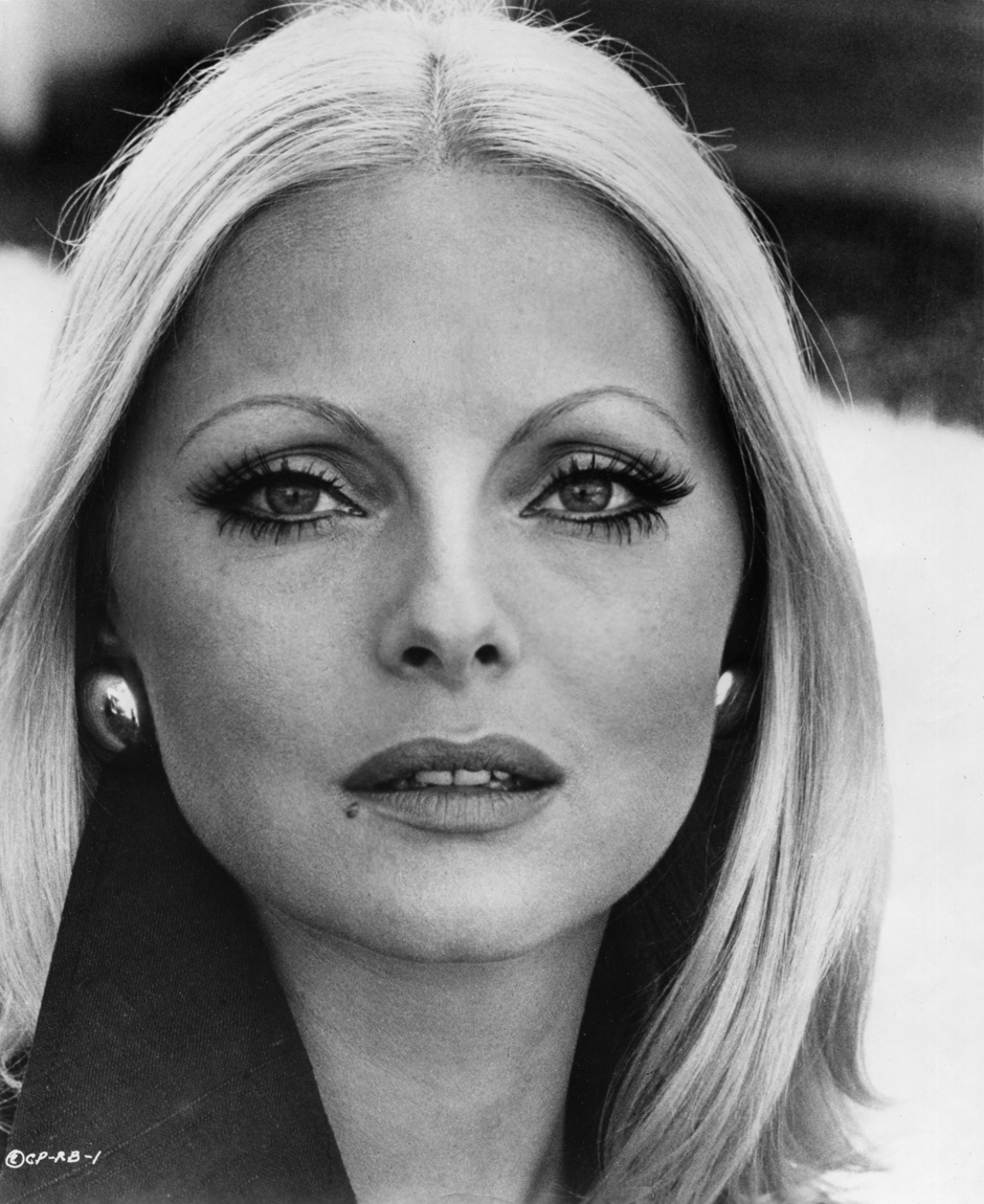 Virna Lisi in Roma bene (1971)