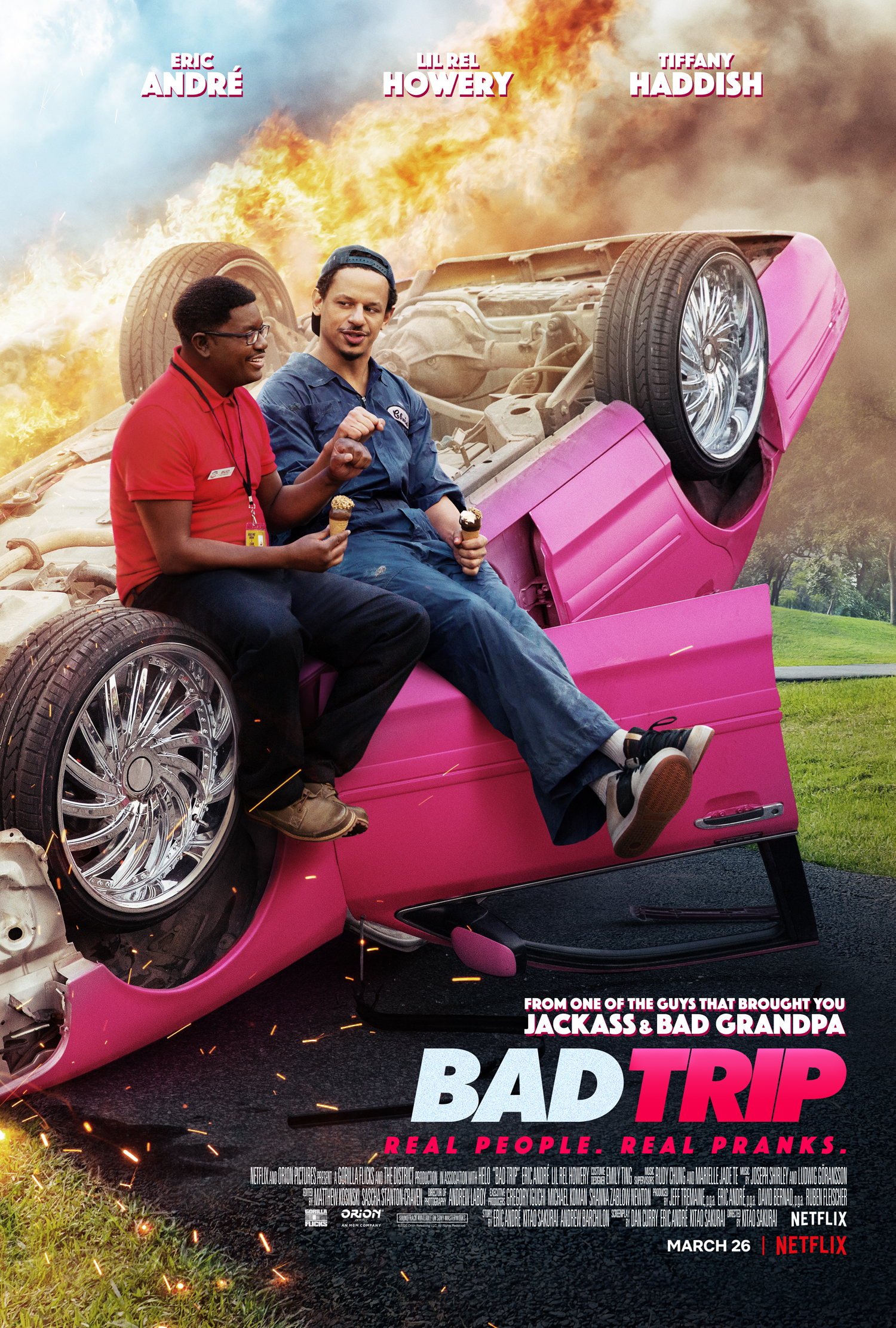 Lil Rel Howery and Eric André in Bad Trip (2021)