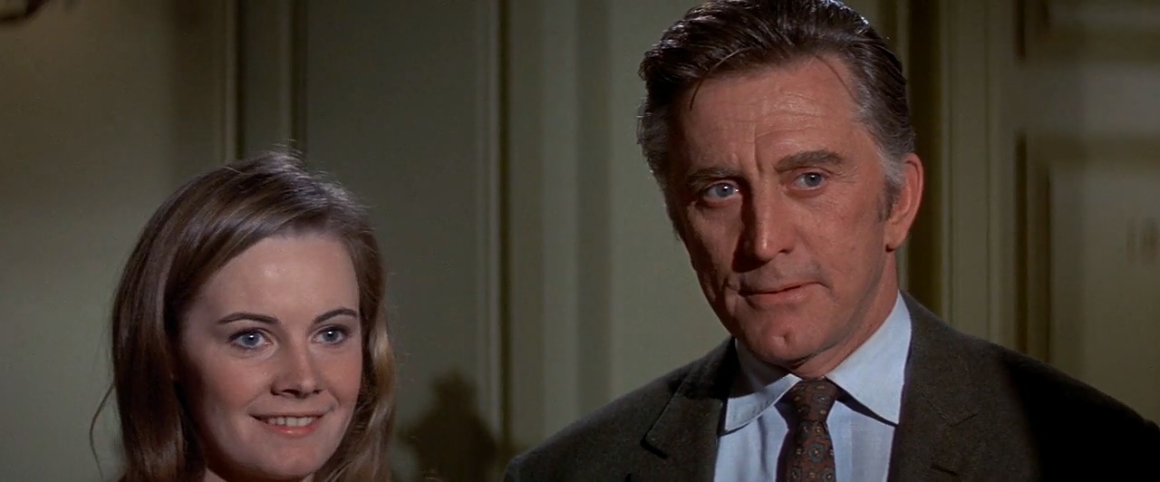 Kirk Douglas and Dianne Hull in The Arrangement (1969)