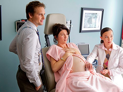 Peter Facinelli and Eve Best in Nurse Jackie (2009)