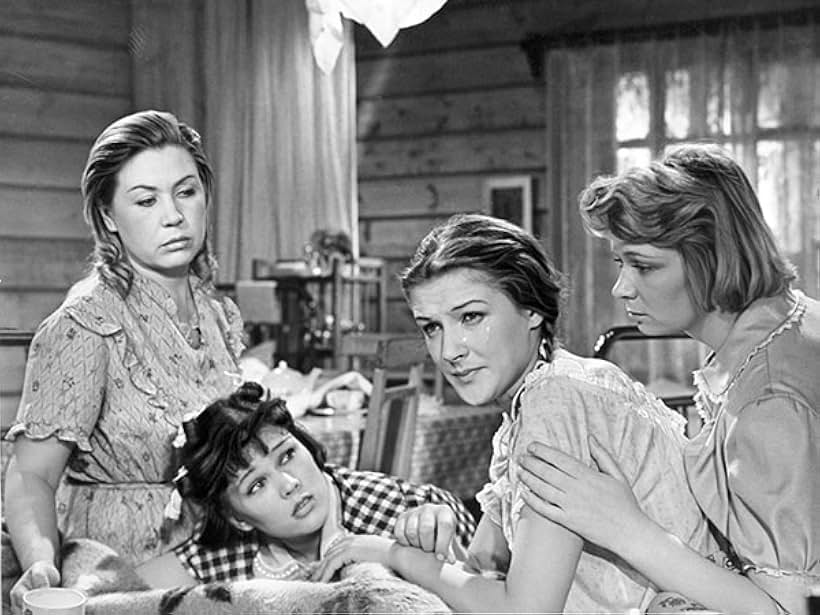 Svetlana Druzhinina, Inna Makarova, Nina Menshikova, and Lyusena Ovchinnikova in The Girls (1962)