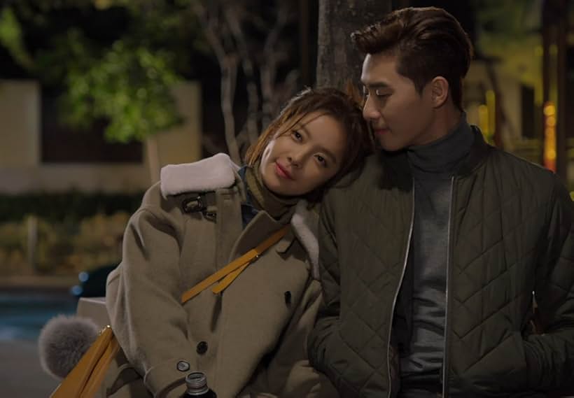 Hwang Jeong-eum and Park Seo-joon in She Was Pretty (2015)