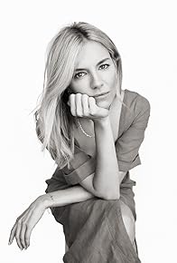 Primary photo for Sienna Miller