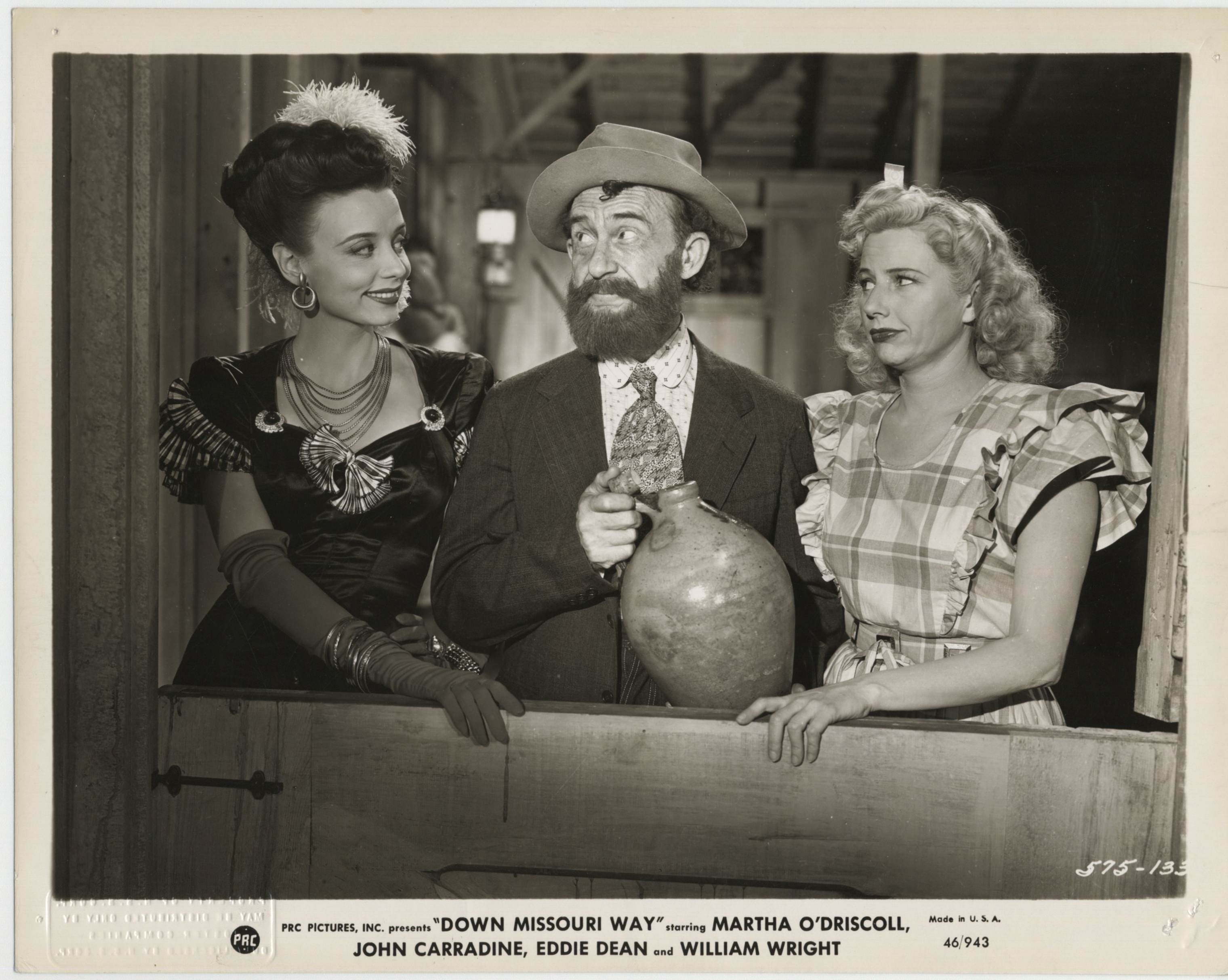 Roscoe Ates, Renee Godfrey, and Mabel Todd in Down Missouri Way (1946)