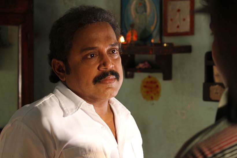 Thambi Ramaiah in Thaanaa Serndha Koottam (2018)