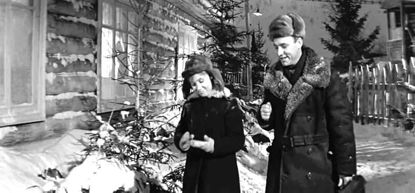 Nikolay Rybnikov and Nadezhda Rumyantseva in The Girls (1962)