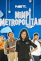 Madkucil, Faradilla Yoshi, Rurin Nirmala, and Rifat Sungkar in Mimpi Metropolitan (2018)