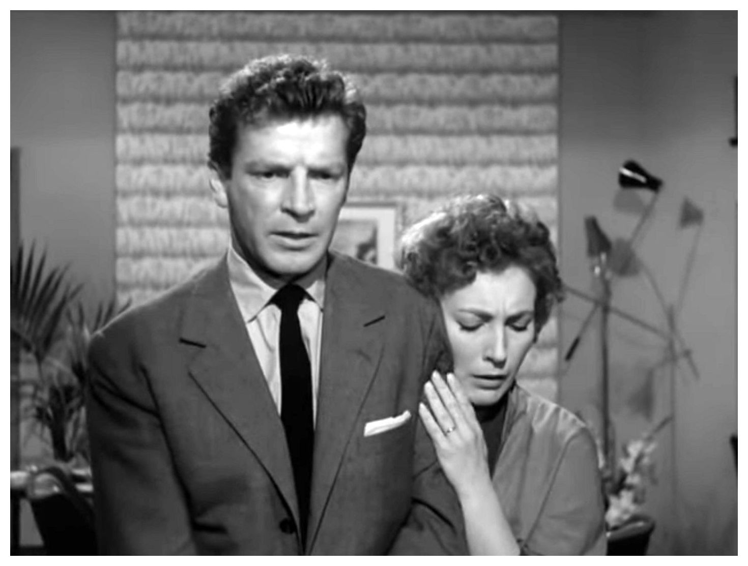 Richard Basehart and Valentina Cortese in Avanzi di galera (1954)